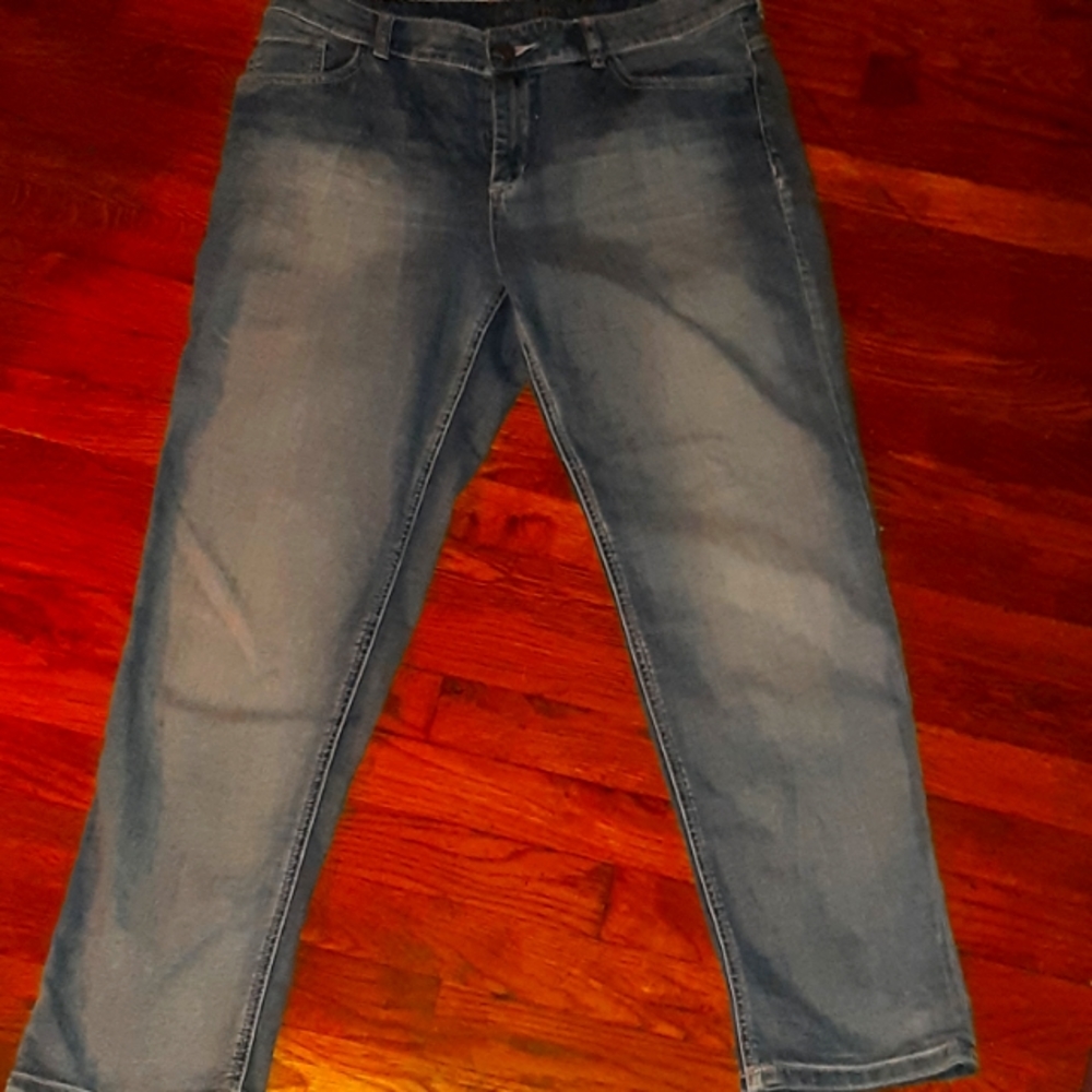 Women's jeans Chico's Platinum Collection size 1.5 light blue